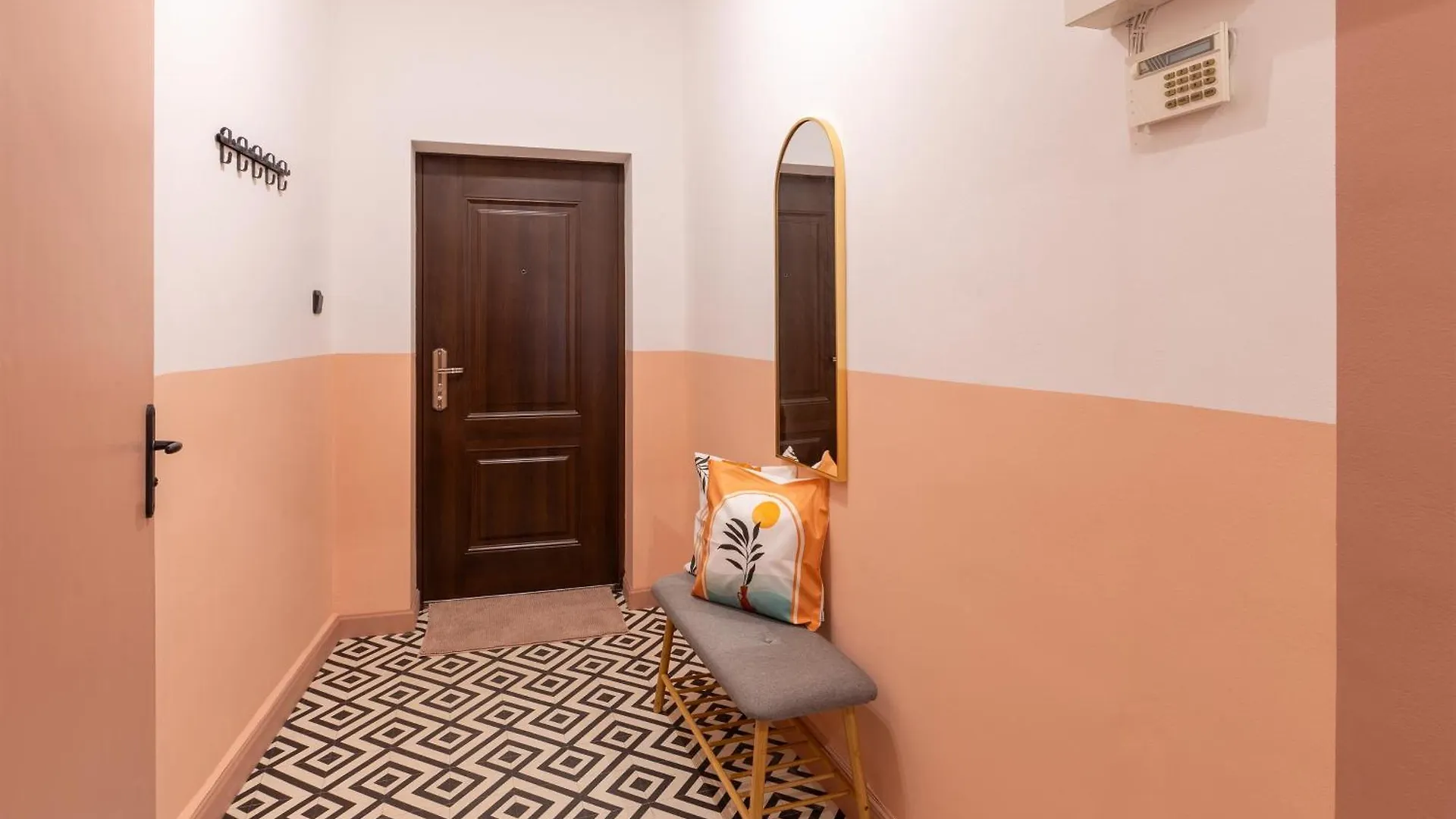 The Cozy Hub, Varna 0*,  Bulgaria