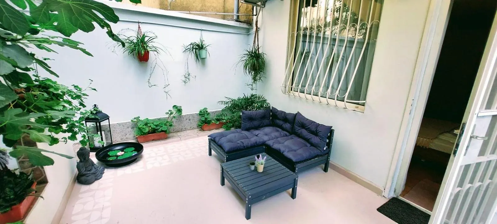 The Cozy Hub, Varna Apartment